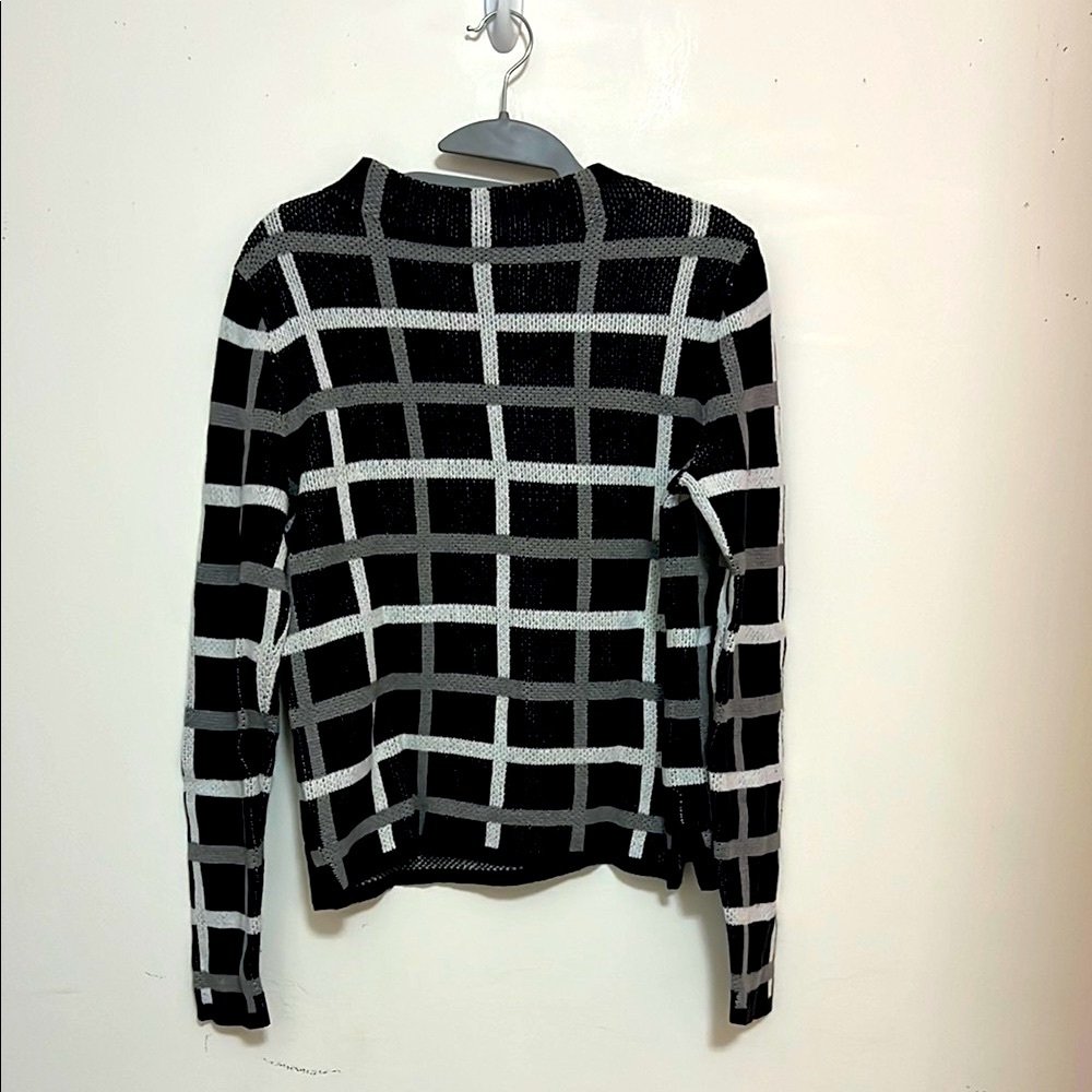 Old Navy Black and White Crew Neck Sweater